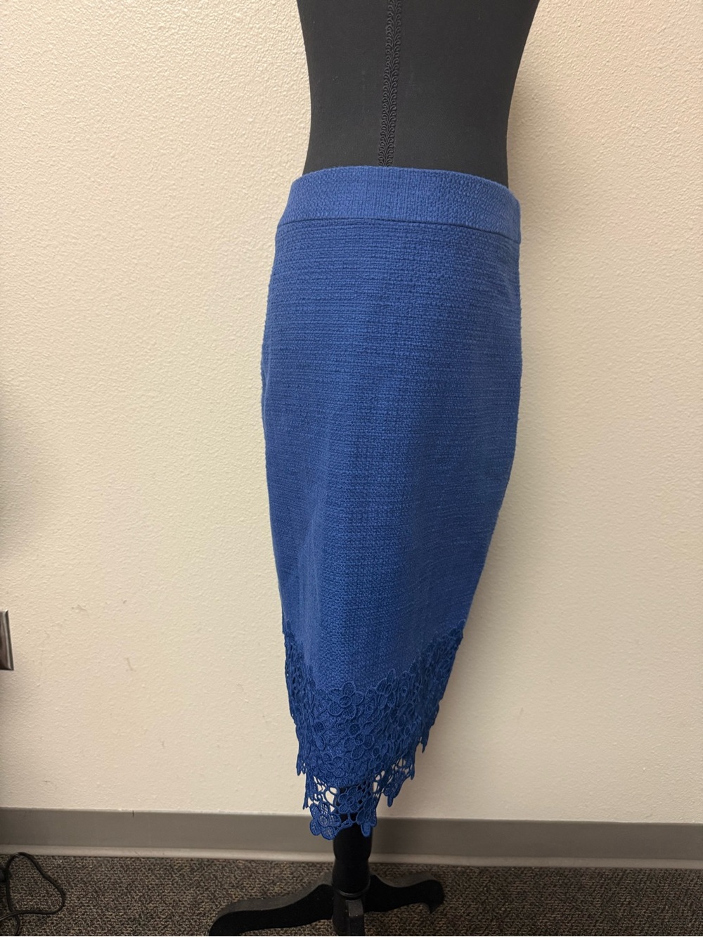 Talbots Blue Lace Hem Pencil Skirt Size 4 Textured Career Office Classic Chic - Picture 7 of 11